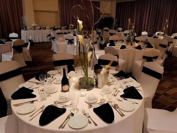 Holiday Inn Laval Montreal image 2