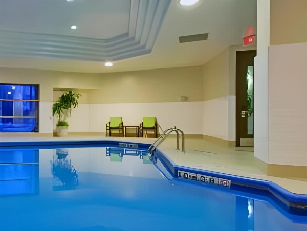 Holiday Inn Laval Montreal image 6
